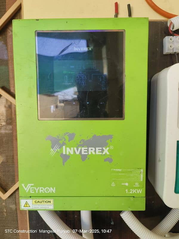 inverex veyron 1.2 inverter with 3 plate 400 wats with battry 0