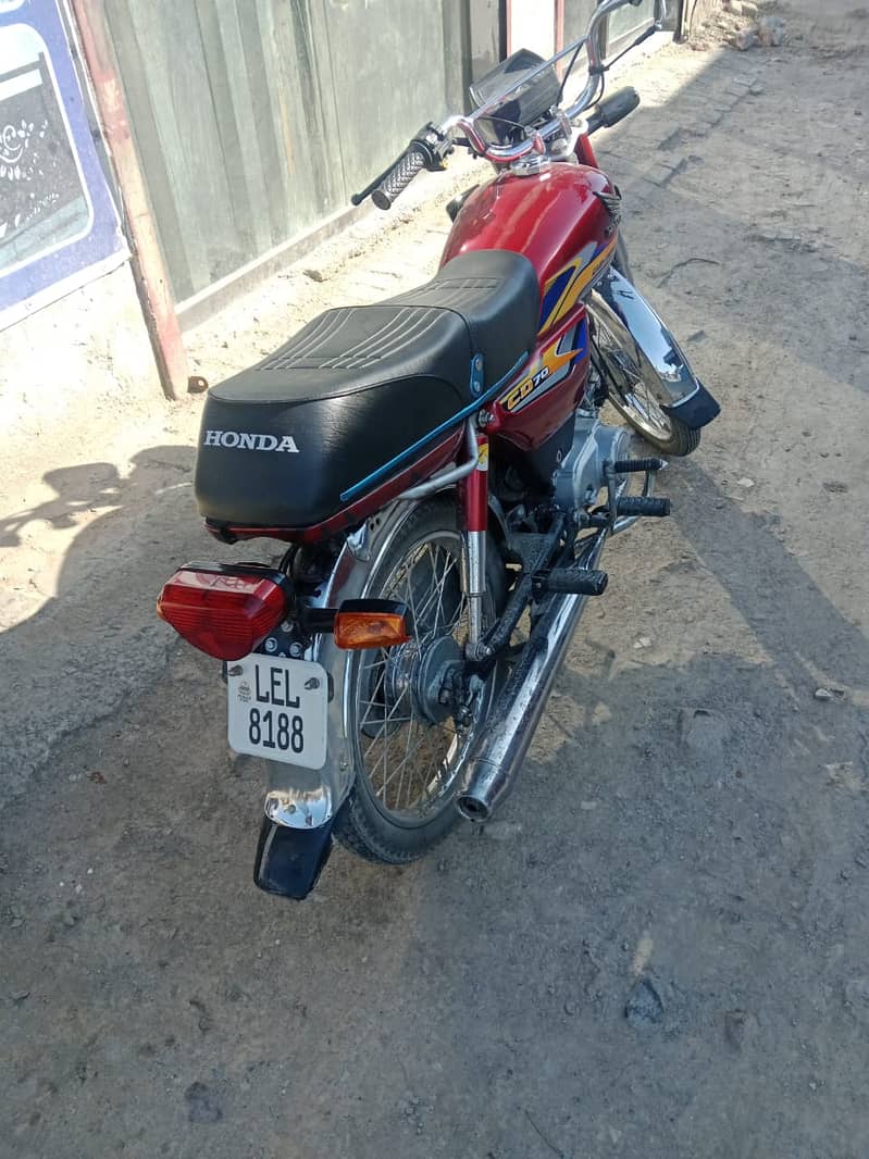 Honda CD 70 | Model 2010 | Bike | Lahore Registered 8