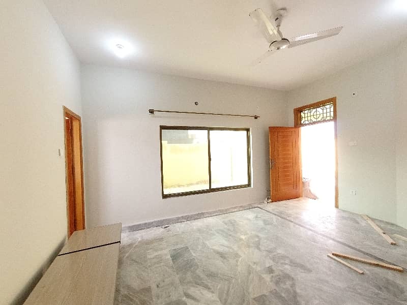 1 Kanal Single Storey House. For Sale In Gulshan E Sehat. In E-18 Block F Islamabad. 9