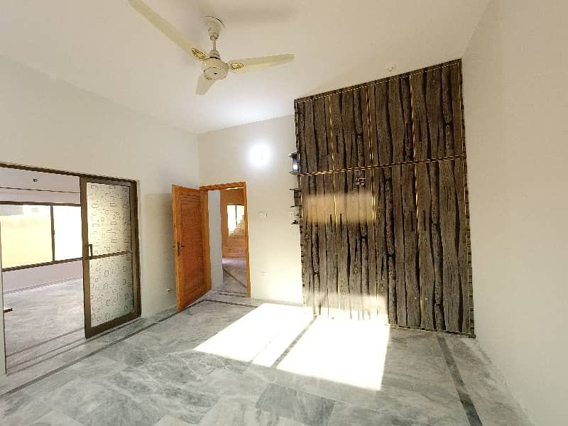 1 Kanal Single Storey House. For Sale In Gulshan E Sehat. In E-18 Block F Islamabad. 11