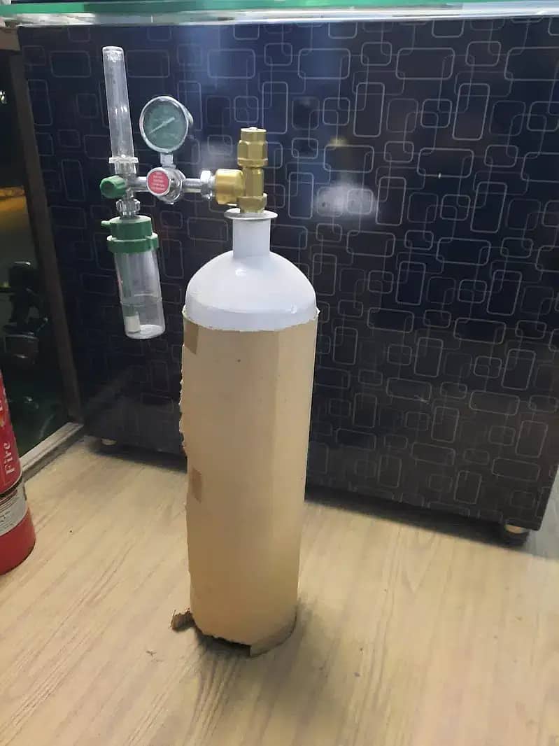 Oxygen gas,Cylinder refill,Lahore home delivery. All Kind of Cylinders 0