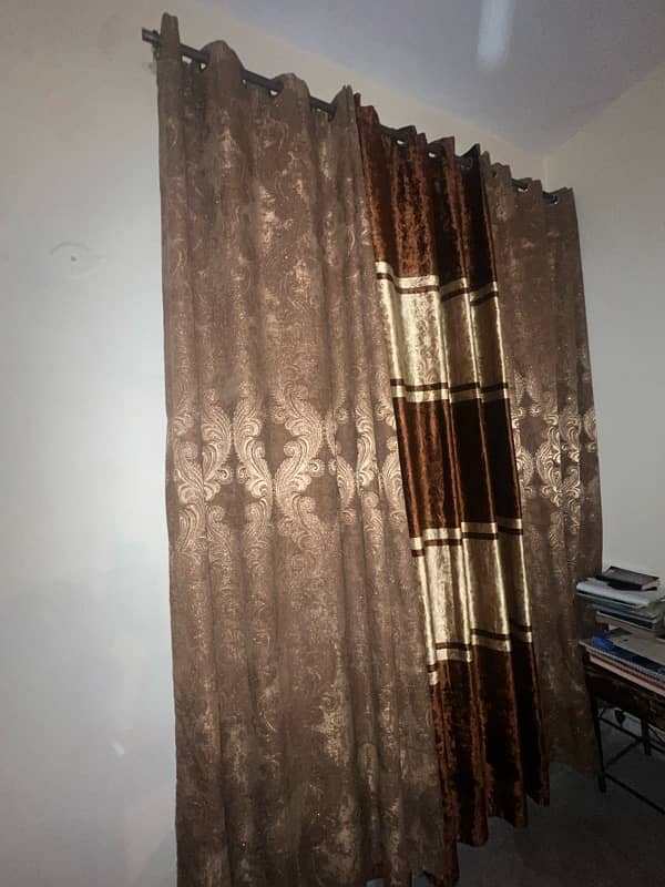 condition is very good velvet curtains 0