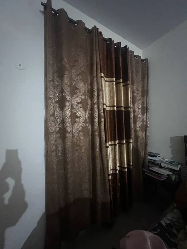 condition is very good velvet curtains 3