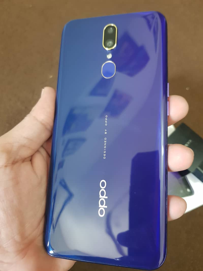 OPPO 6GB 128GB Box charger 5