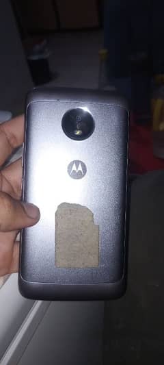 Moto E4 plus