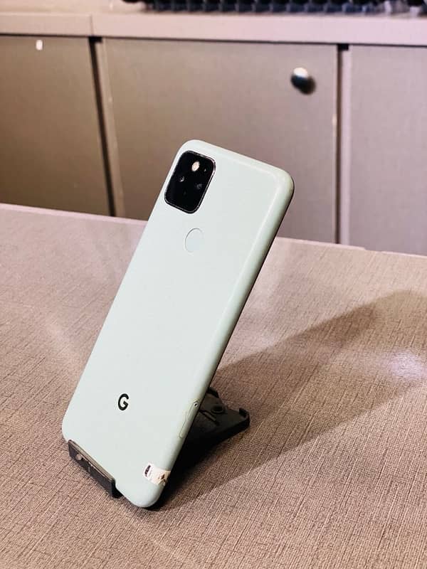 Google Pixel 5 | 128GB Storage | 8GB RAM | Snapdragon 765G | 0