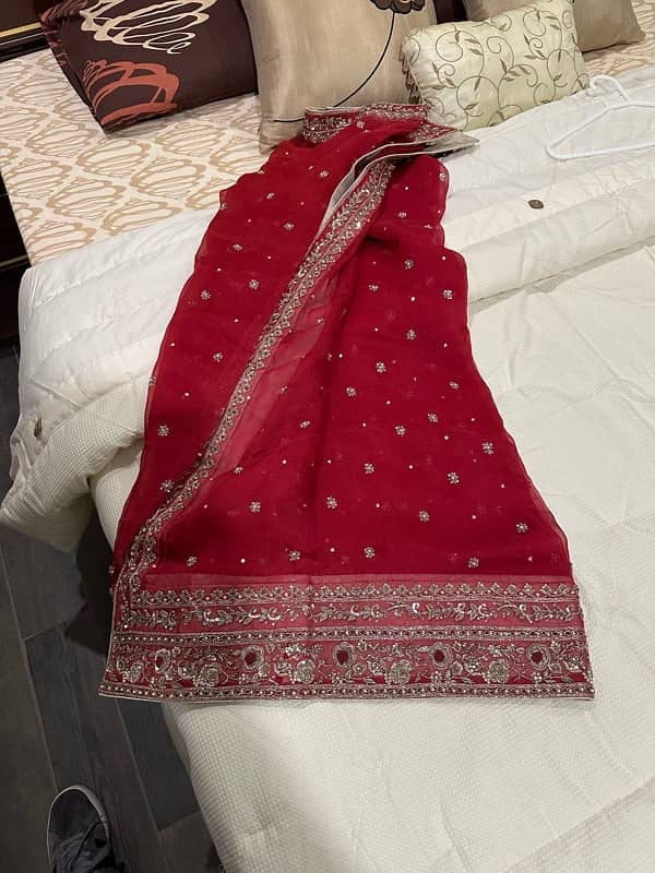 80 gram raw silk complete lehenga set no issue 2 styles no damage 3