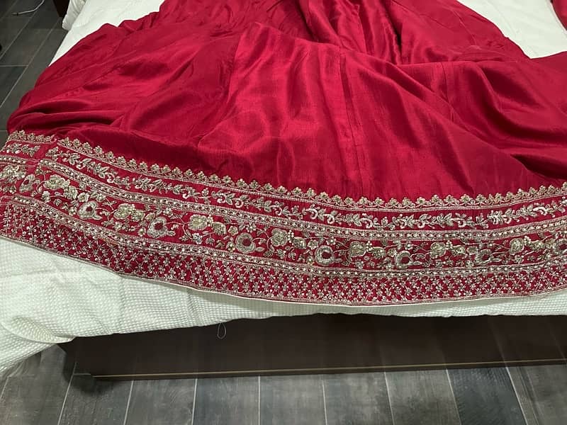 80 gram raw silk complete lehenga set no issue 2 styles no damage 8