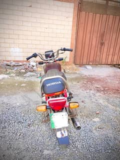 Honda CD70 for Sale