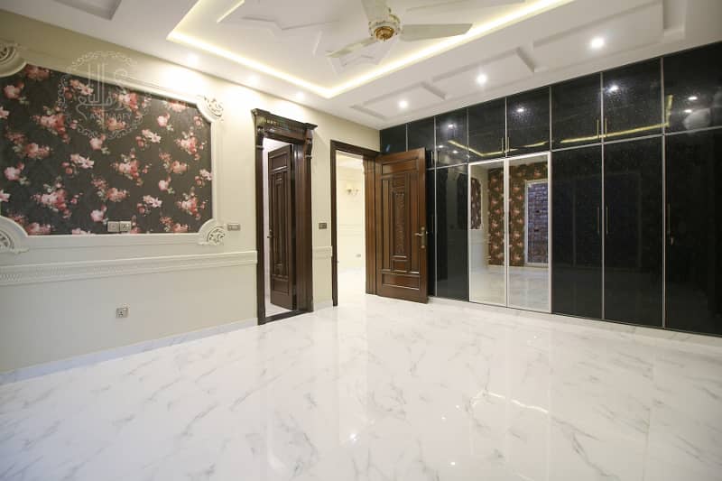 Main Back Top Location - 1 Kanal Fully Furnished Luxury Modern House for Rent in B Block, Phase 6 DHA Lahore 27