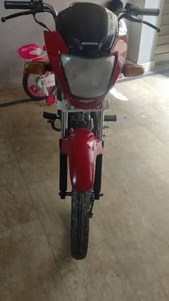 Honda pirdar 100 cc model 21 22