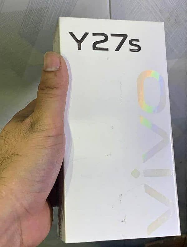 vivo y27s 10/10 condition with charger 5 month warranty 0