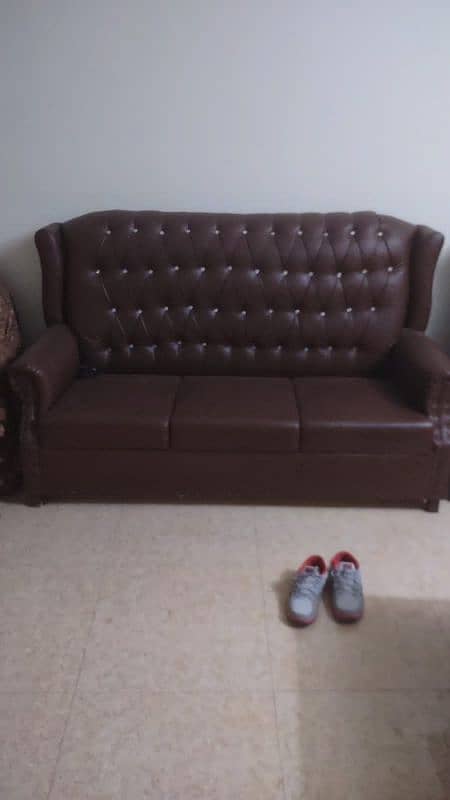 ladar sofa good condition good quality pure leader 0