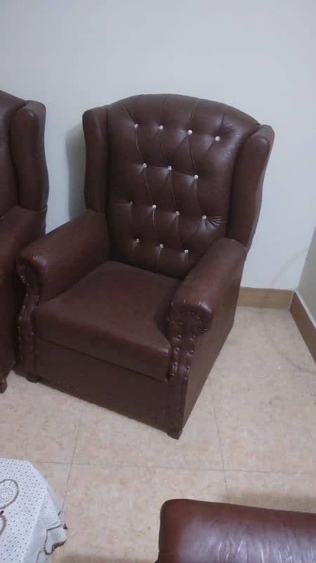 ladar sofa good condition good quality pure leader 1