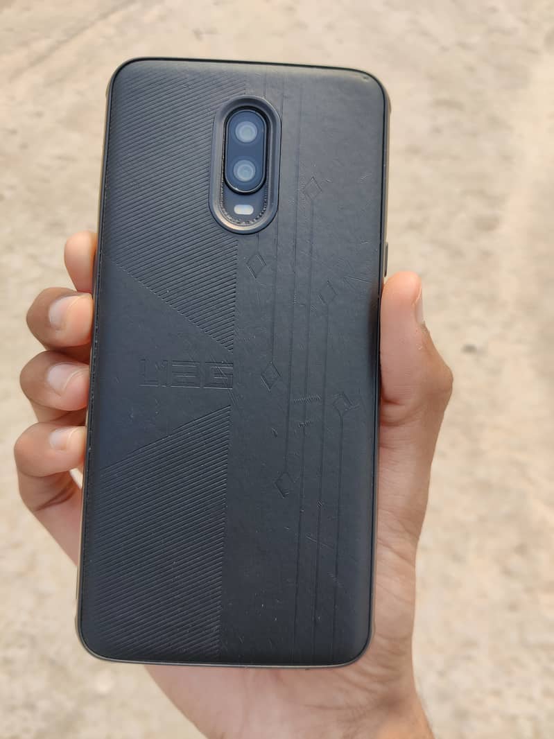 OnePlus 6T 8/128 PTA Approved 4