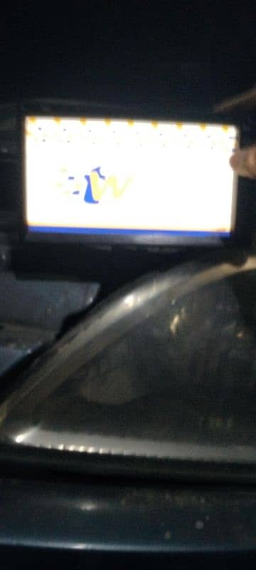 car DVD player 1