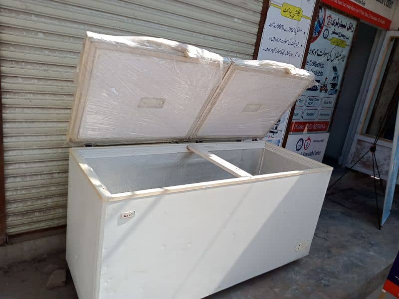 SG Jumbo size freezer No compressor 2