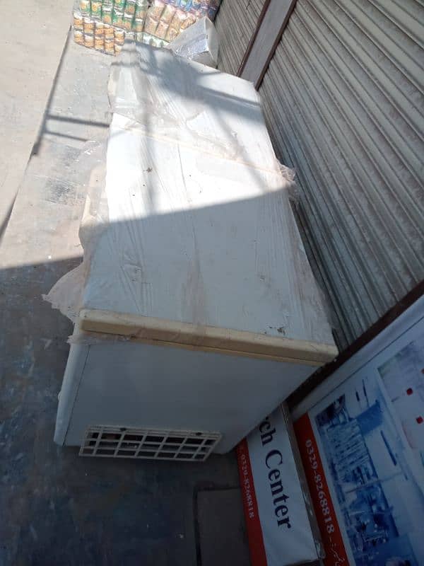 SG Jumbo size freezer No compressor 3