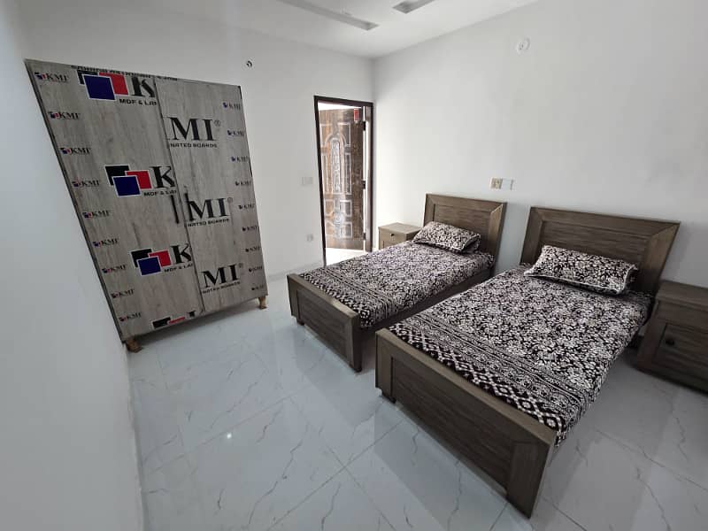 Spacious and furnished rooms near UCP university and shoukat khanum hospital 3