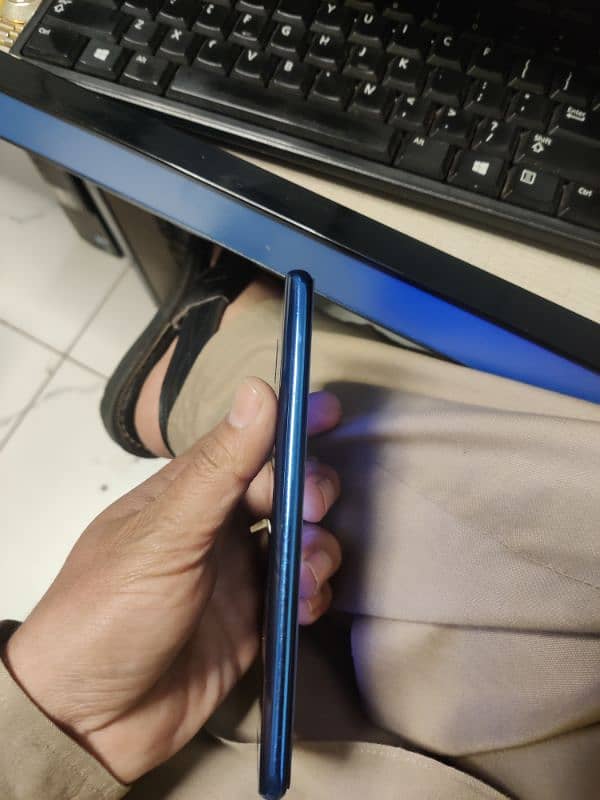 Huawei y9 prime 2019 4