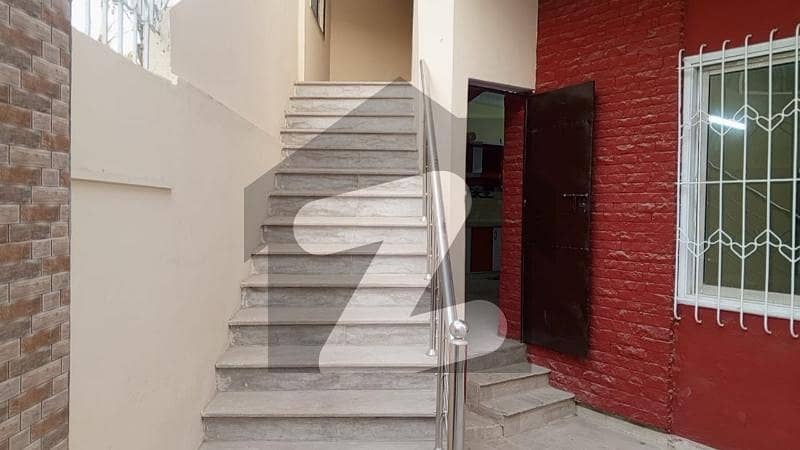 Double Storey 275 Square Yards House Available In Gulshan-E-Iqbal - Block 13-D2 For Sale 21