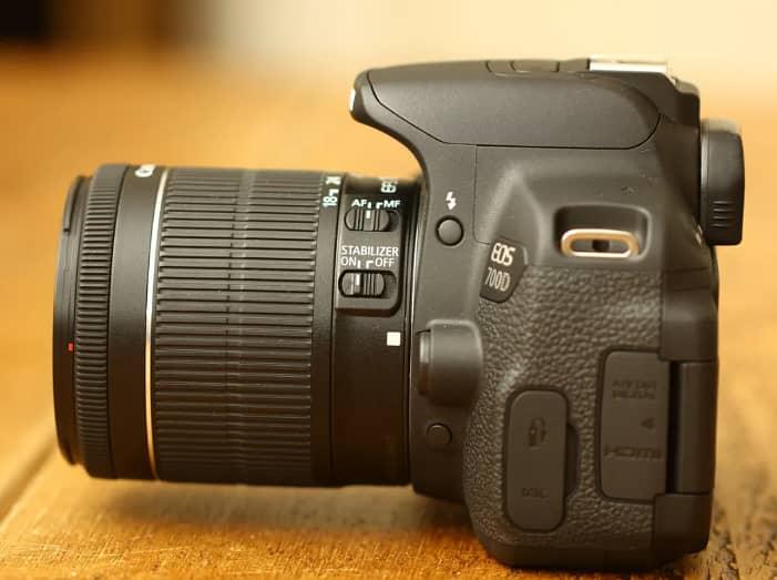 Canon EOS 700D 3