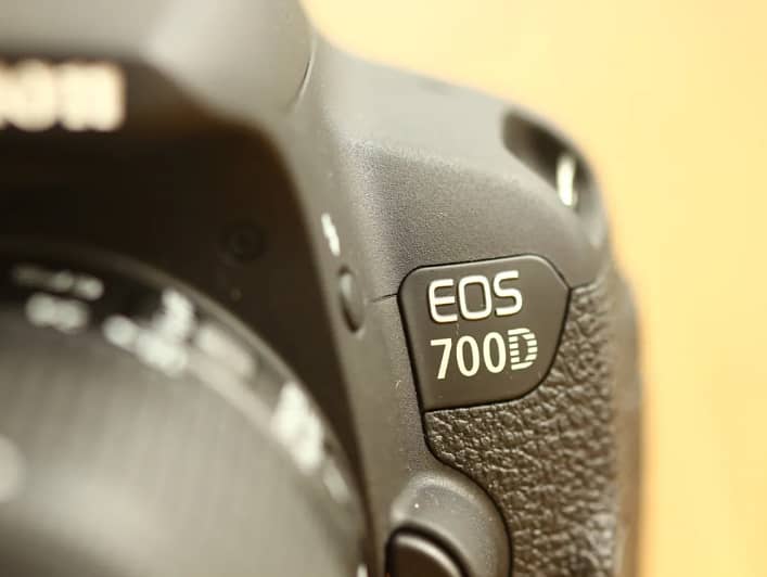 Canon EOS 700D 4