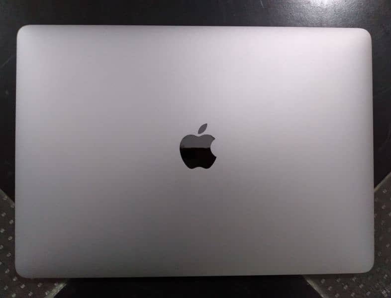 Macbook Air M1, 13", (CTO 16/512) Almost New 3