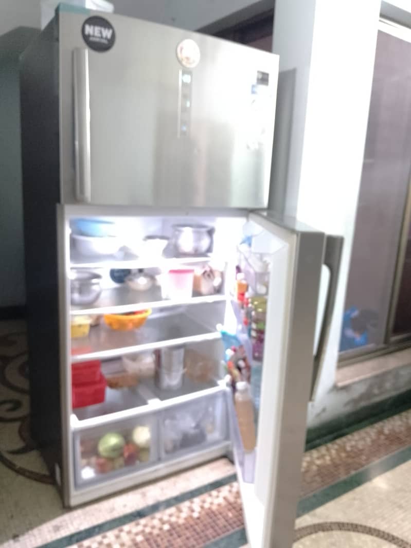 Samsung Refrigerator (Digital Inverter) 3