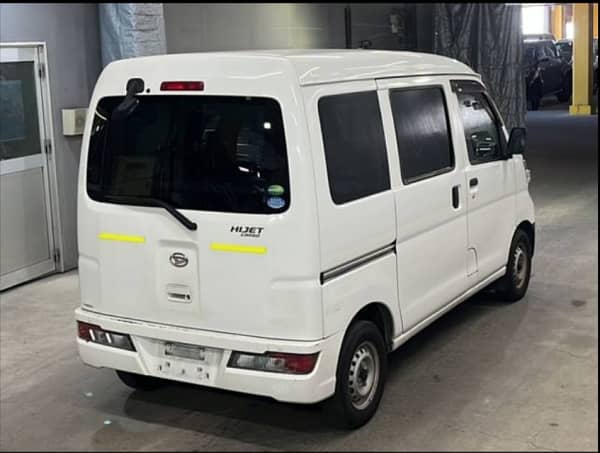 Daihatsu Hijet 2019 1