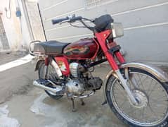 100 cc engine engine all ok tanki tapi. condition saf