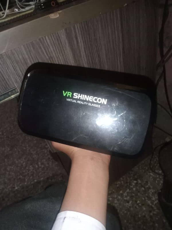 VR Box 1