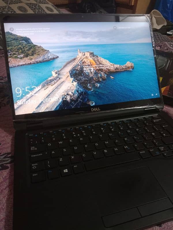 Dell touch screen laptop i5 8th generation 7