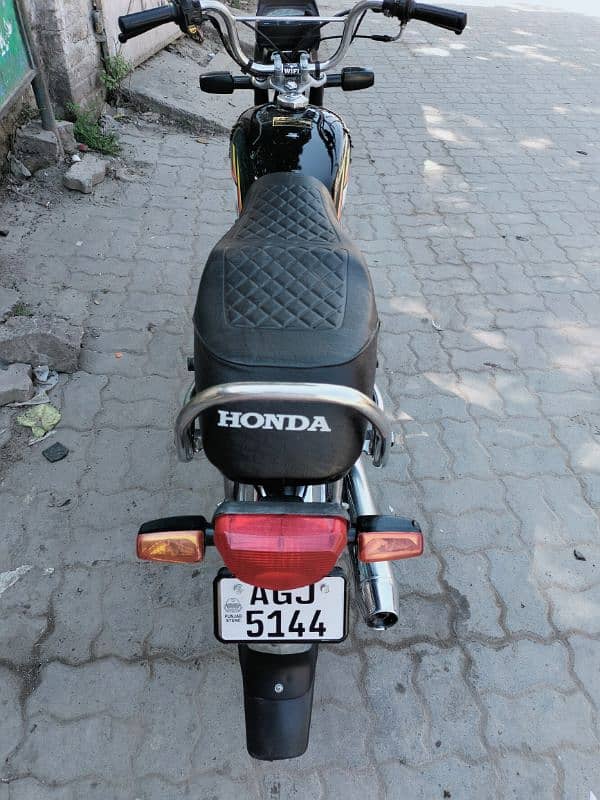 Honda 70 2021 / 2022 6