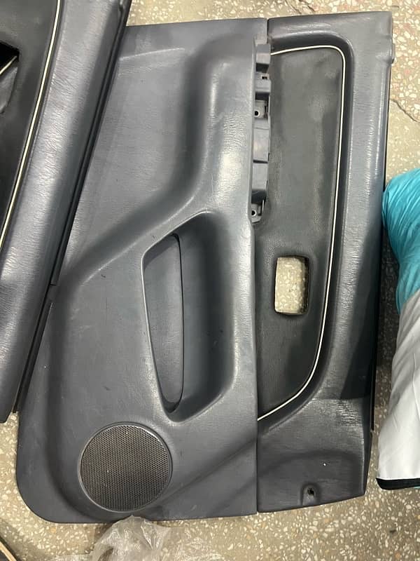 Toyota surf 1996 bumper and door card 3