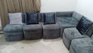 I am sending corner sofa set