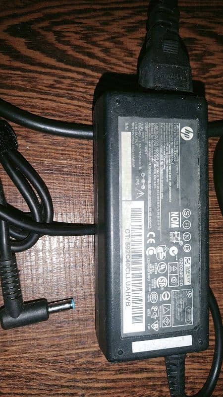 Leptop Charger For Sale 1