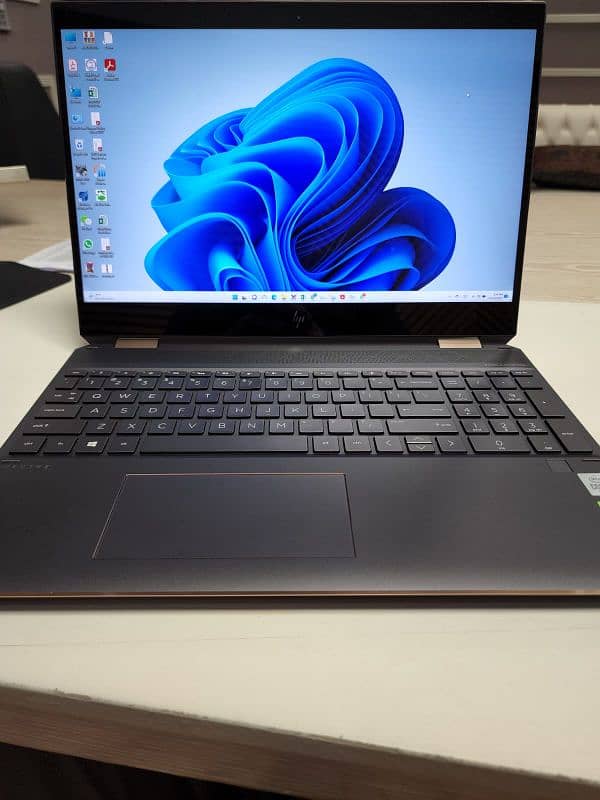 *HP SPECTRE 15T GEM CUT* 0