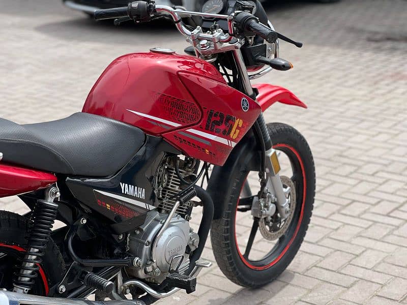 Yamaha ybr125 G 4