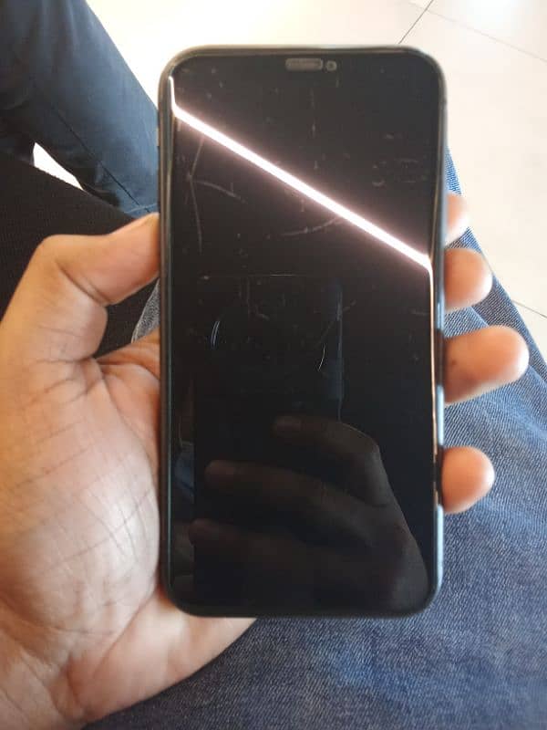 iphone 11 64GB NON PTA ALL OK EXCHANGE possible 7