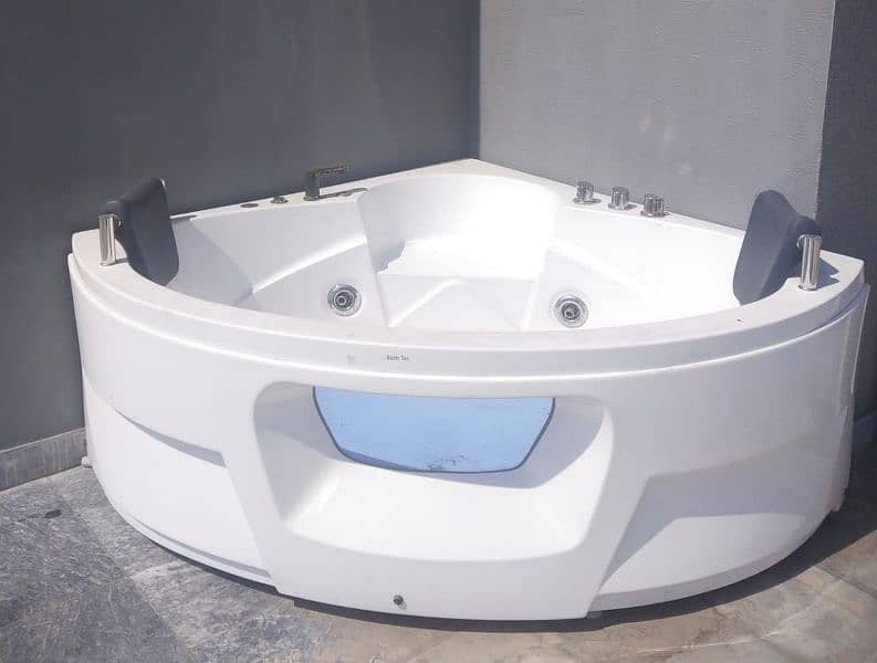 I want to sale my Luxury Bathtubs & Jacuzzis for Sale 1