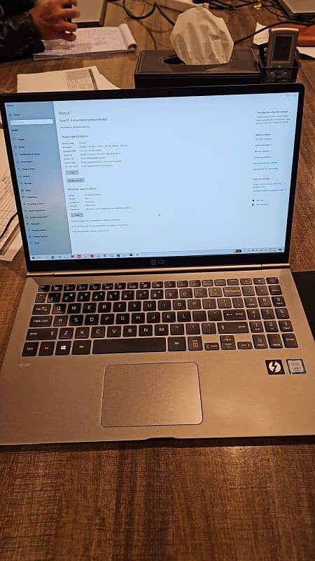 LG Gram 8th gen Core i7 1