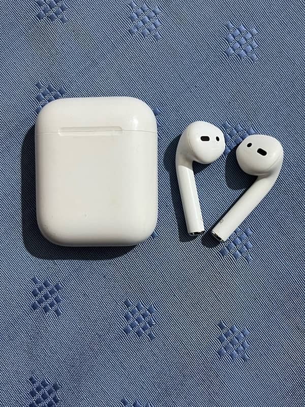 airpods1 2nd generation 0