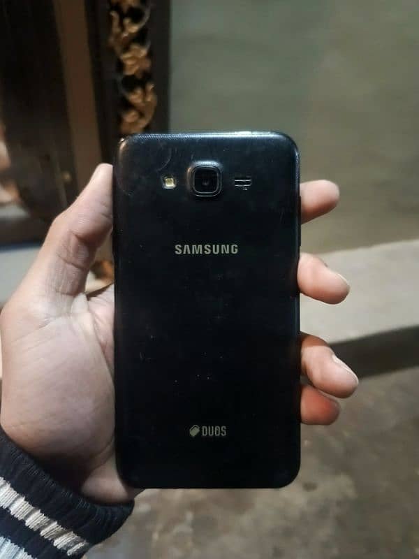 Samsung j7 2