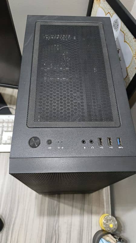 Gaming PC for sale in brand new condition 2