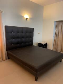 king size double bed