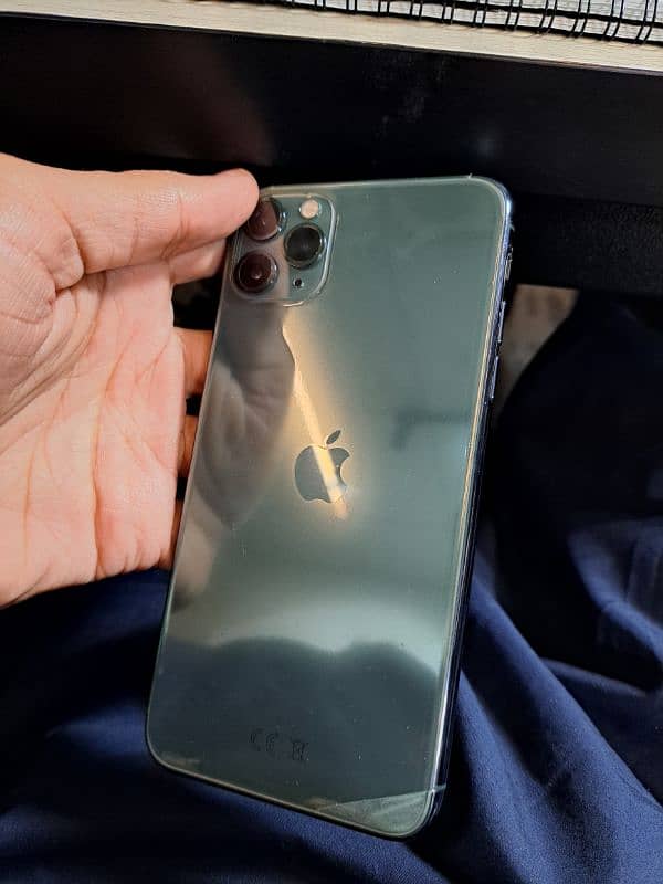 IPhone 11 pro Max || Dual Sim PTA Approved 10/10 4