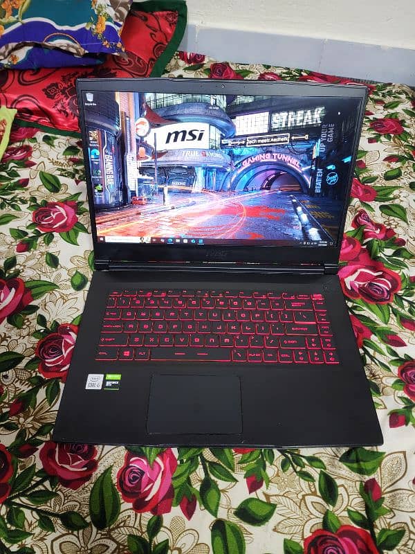 MSI Stealth GS63 Thin Gaming laptop 2