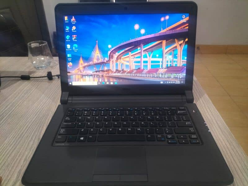 selling laptop Dell latitude 3350 core i3 5th generation 5