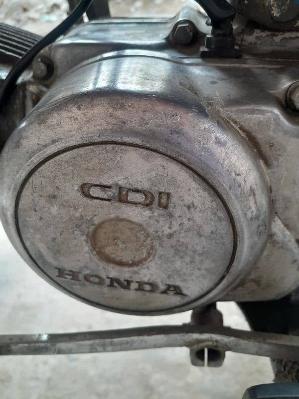 Honda CD 70 10